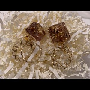 Vintage style ear clips